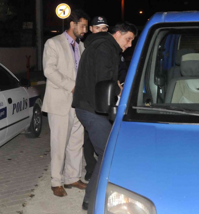Eşine Önce Ateş Etmiş Sonra Bıçaklayarak Öldürmüştü, Cezası Belli Oldu