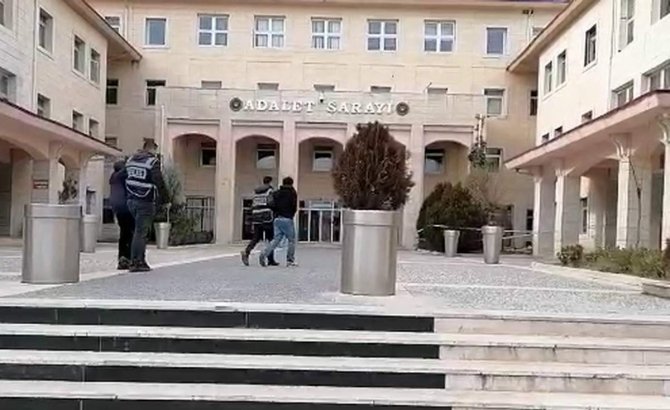 Siirt’te Hırsızlık Yaptıkları Tespit Edilen 2 Kişi Tutuklandı