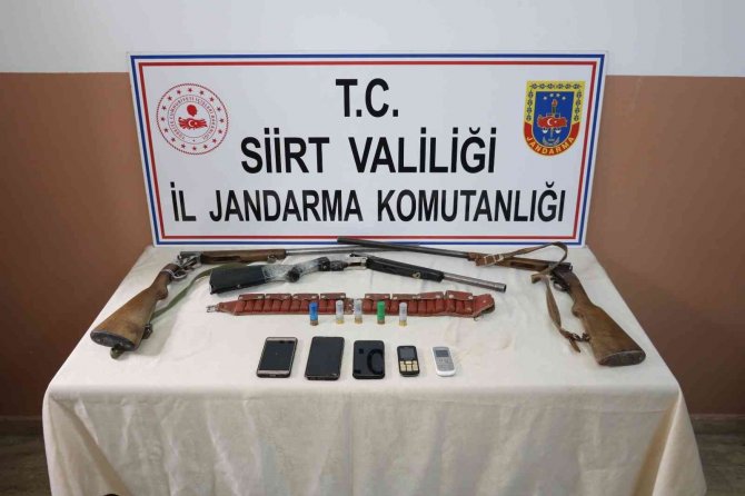 Siirt’te Terör Operasyonu: 5 Gözaltı