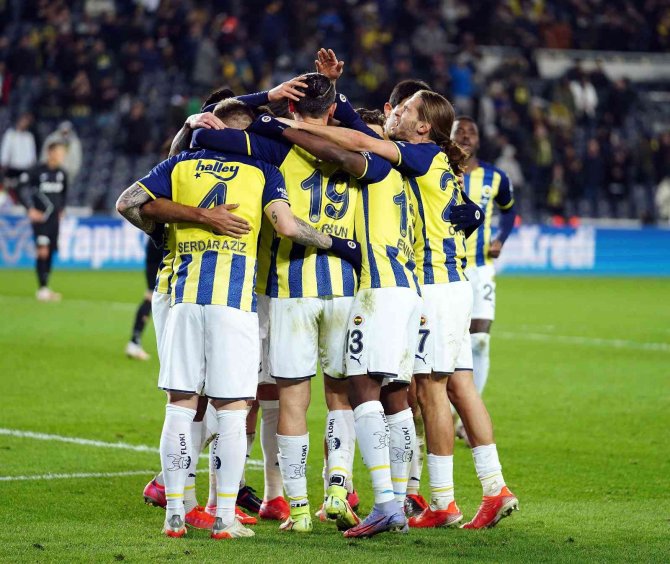 Fenerbahçe 2 Maç Sonra Kazandı