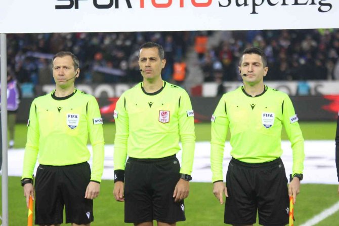 Spor Toto Süper Lig: Trabzonspor: 0 - Gzt Giresunspor: 0 (İ̇lk Yarı)