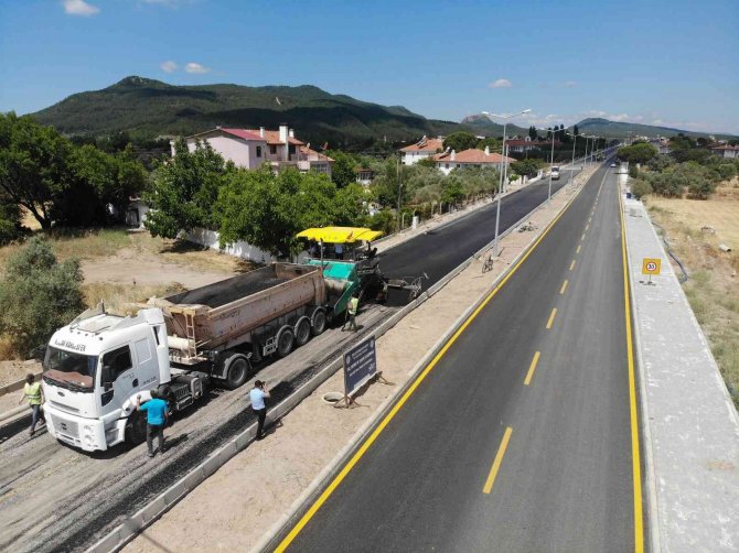 Büyükşehir Sorumluluk Alanındaki Yolların Yüzde 98’ini Tamamladı