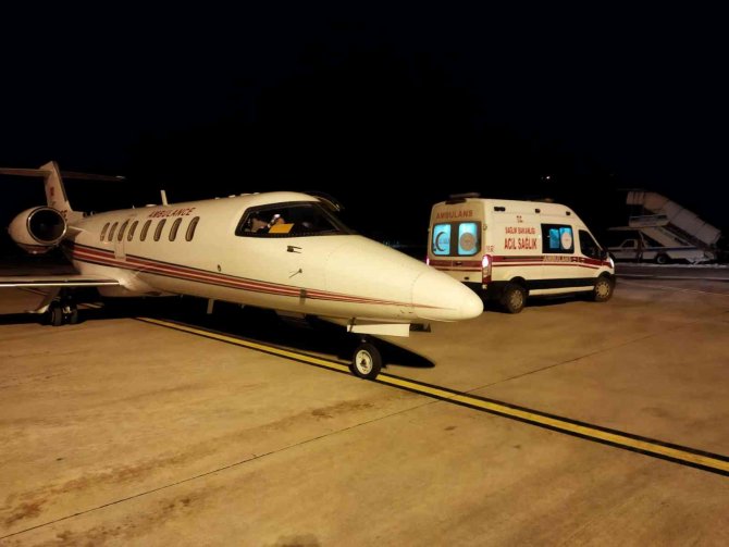 50 Yaşındaki Hasta Uçakla Tedavi İçin Bursa’ya Getirildi