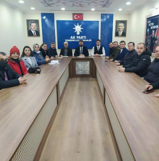 Ak Parti Tam Kadro Sahada