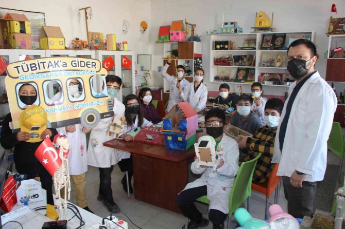 Köy Okulu Öğrencilerinin Hedefi Teknofest