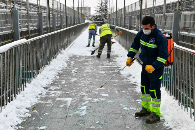 Başkentte Kar Ve Buzla Mücadelede “Belçöz” Başrolde