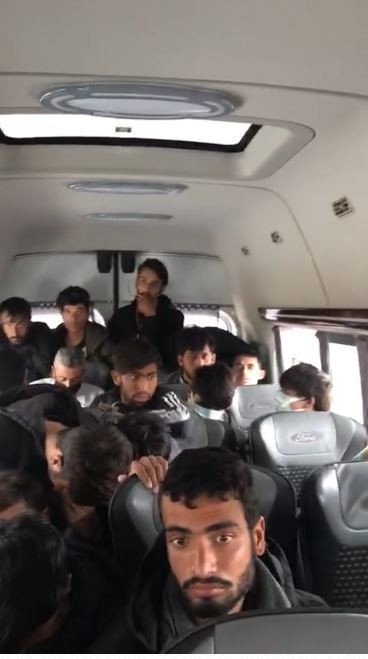 Göçmen Kaçakçılığına Darbe: 17 Gözaltı