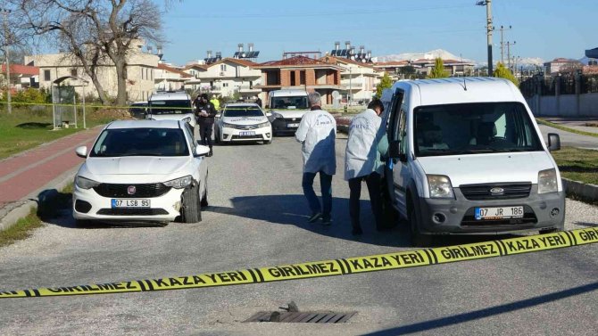 Mobilya Ustası Park Halindeki Araçta Vurularak Ölmüş Halde Bulundu