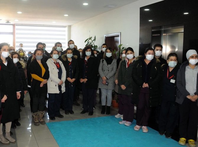 Rektör Aldemir Cumhurbaşkanı Erdoğan’ın Programında Görev Alan Personeli Yemekte Ağırladı