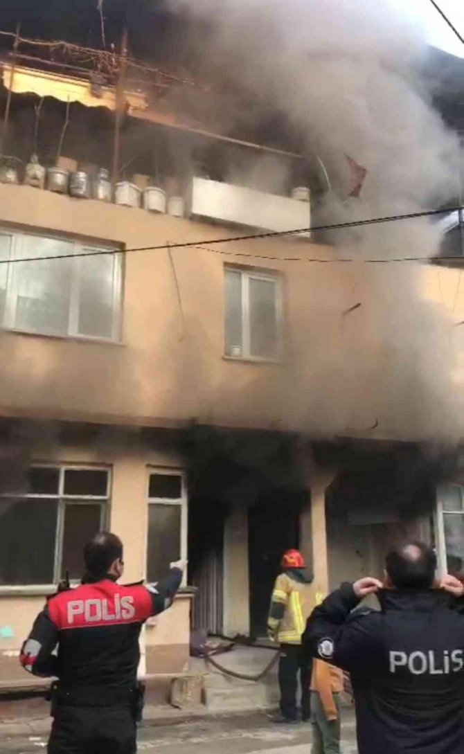 Bursa’da Korkutan Yangın
