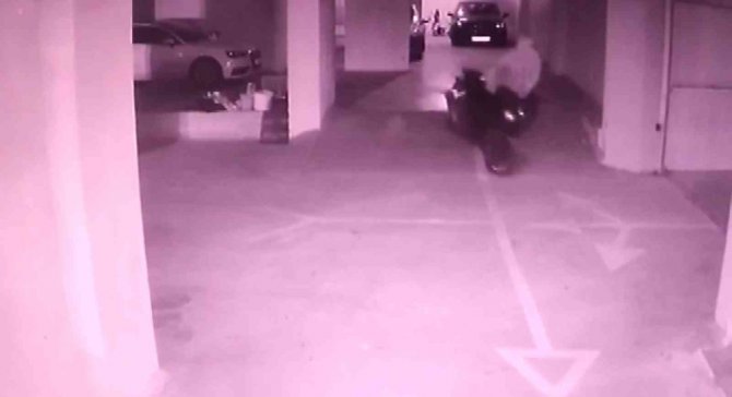 Kanser Hastasıyken Biriktirdiği Parayla Aldığı Motosiklet Çalındı