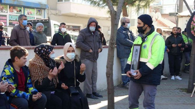 Parlayan Varilin Öldürdüğü İşçi Son Yolculuğuna Uğurlandı