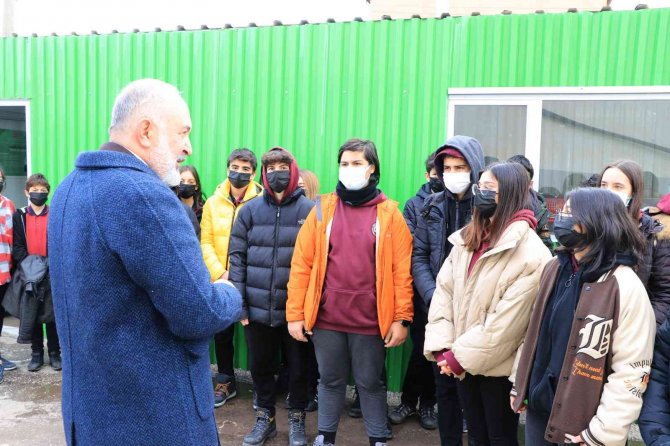Yosunlar Bitkiler İçin Gübreye Dönüşüyor
