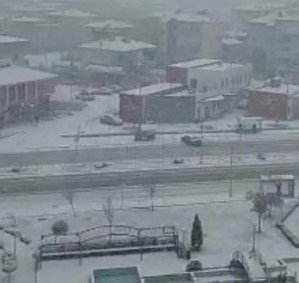 Lüks Aracın Simitçiyi Ezdiği Anlar Ortaya Çıktı