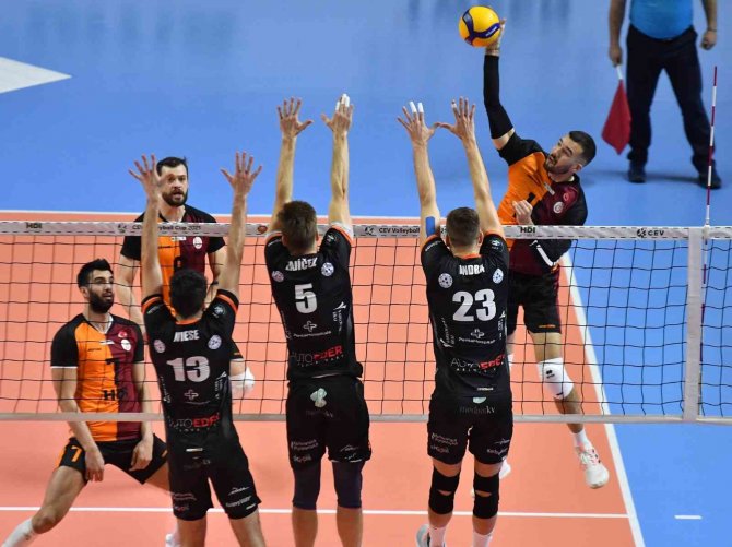 Galatasaray, Cev Kupası’na Veda Etti