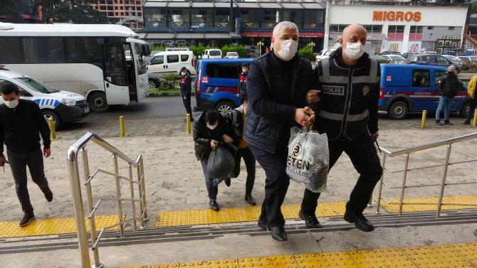 Sahte Çek Senetle 5 Milyonluk Vurgunun Şüphelileri Adliyede