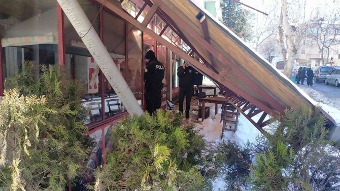 Üzerine Branda Düşen Kadın Ağır Yaralandı