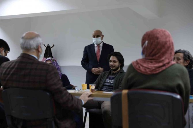 Keçiörenliler Okuduğunu Paylaşıyor