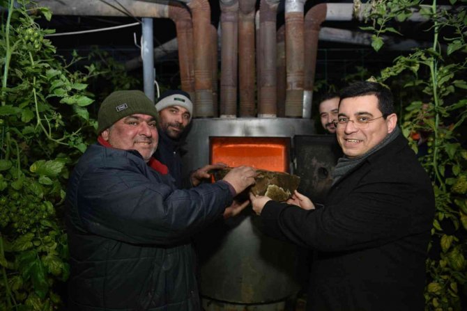 Başkan Tütüncü, Üreticilerle ‘Zirai Don’ Nöbetinde