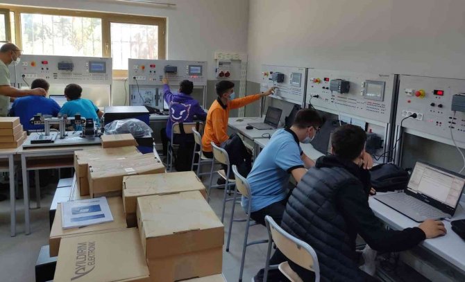 Zafer Ve Manisa Tso’dan Otomotiv Ve Savunma Sanayi İçin Eğitim Seferberliği