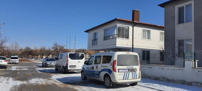 2 Gündür Haber Alınamayan Şahıs Evinde Ölü Bulundu