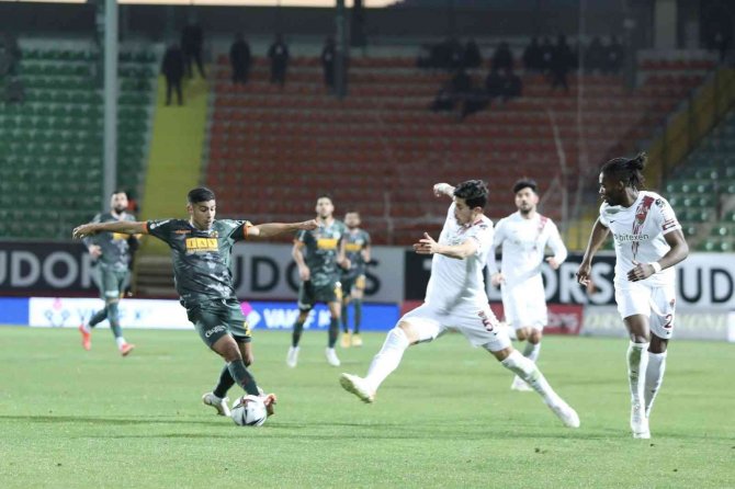 Spor Toto Süper Lig: Alanyaspor: 6 - Hatayspor: 0 (Maç Sonucu)