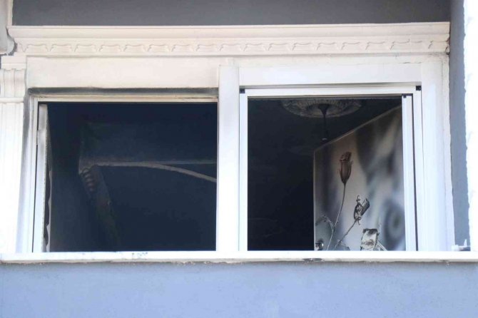 Sakarya’da Acı Olay: Evde Çıkan Yangında 11 Yaşındaki Çocuk Hayatını Kaybetti