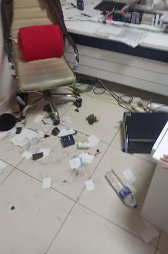 Hasta Ve Yakınından Doktora Saldırı