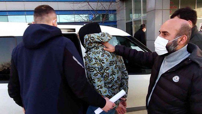 Ukraynalı Denizcinin Gemide Ölümüyle İlgili 13 Kişinin Sorgusu Sürüyor