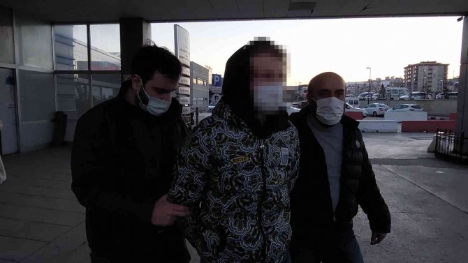 Ukraynalı Denizcinin Gemide Ölümüyle İlgili 13 Kişinin Sorgusu Sürüyor