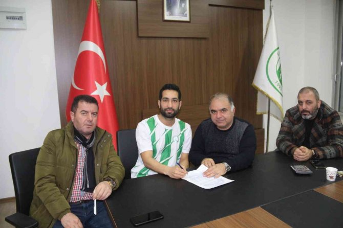 Sivas Belediyespor, Doğan Karakuş’u Transfer Etti