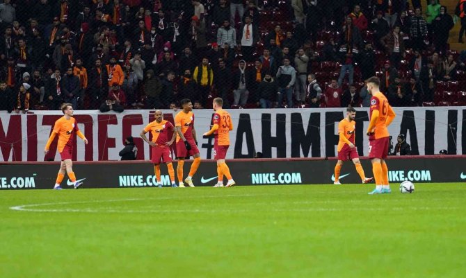 Galatasaray Son 11 Maçta 1 Galibiyet Aldı