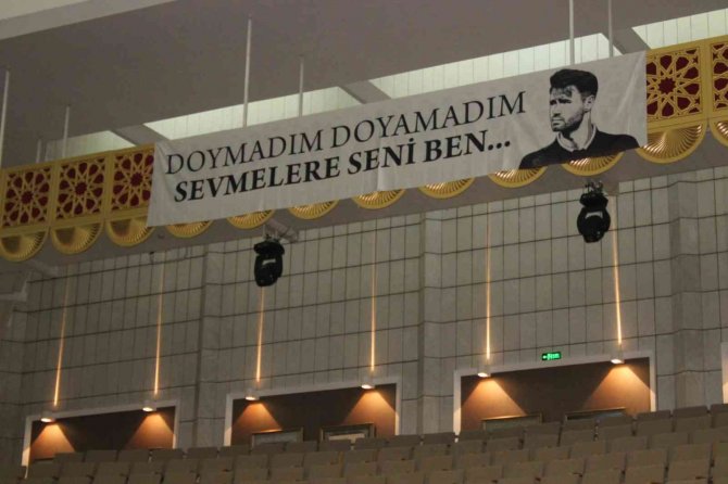 Konya’da Ahmet Çalık İçin Anma Programı Gerçekleştirildi