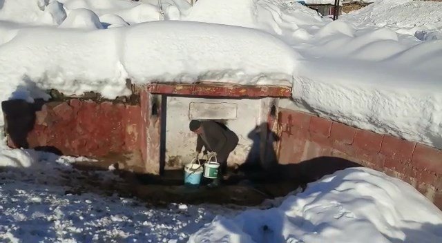 Ovacık’ta Evler Kara Gömüldü