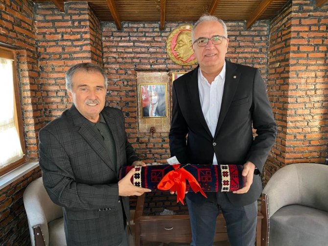 Tvf Başkanı Üstündağ, Bigadiç’te Ziyaretlerde Bulundu