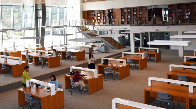 Liseli Öğrencilere Üniversite Deneyimi