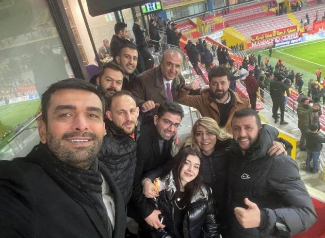 Kayserispor Başkanı Gözbaşı: "Büyük Bir Takım Ve Aile Olduk"