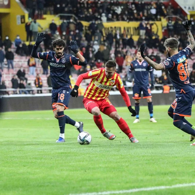 Kayserispor Sahasında 24 Puan Topladı
