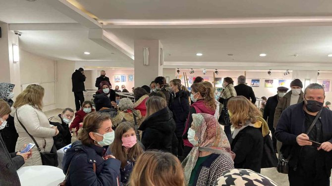95 Eserini Sergileyen Çocuklar Başarıya İmza Attı