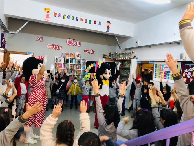 Karne Günü Değil Karne Şöleni