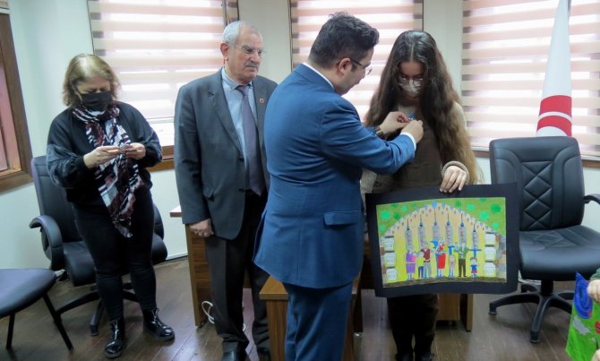 Çocuklar Veremle Savaşı Resimlediler