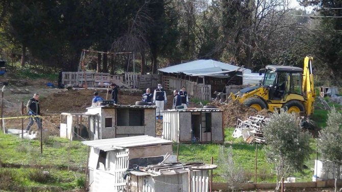 Vahşice Katledilen Kadının Kardeşi Konuştu: “Nasıl Bir Namussuzsa Rüstem’le Birlikte Katlettiler Kardeşimi”