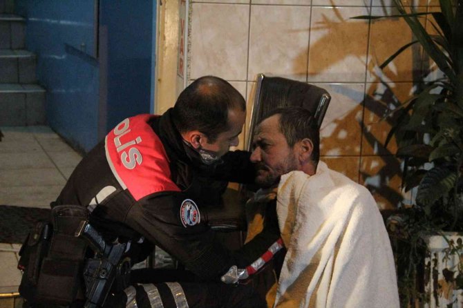Pansiyonda Banyo Sırası Bekleme Kavgası: 1 Yaralı
