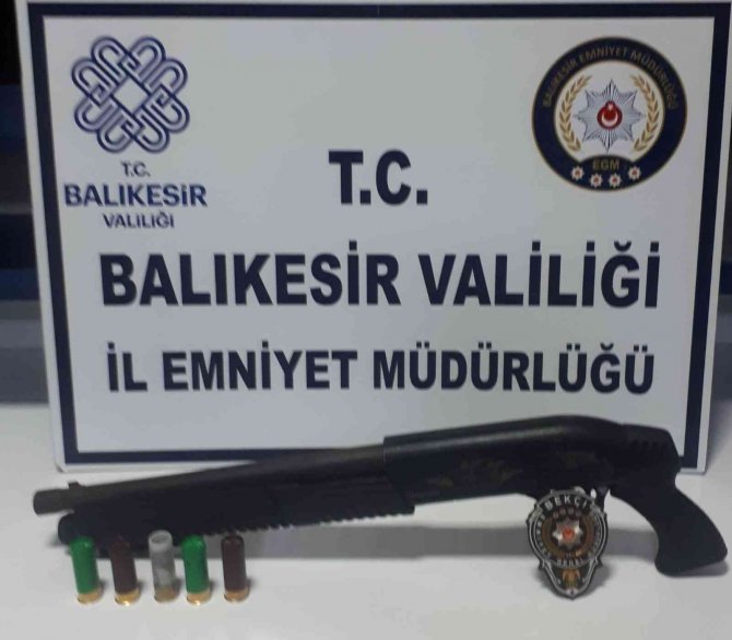 Balıkesir’de 3 Yılda 2 Bin 193 Tabanca Ele Geçildi