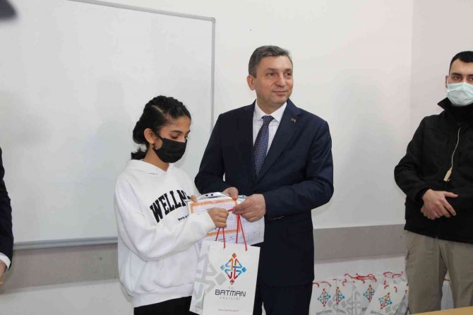 Batman’da 170 Bin Öğrenci Karne Sevinci Yaşadı