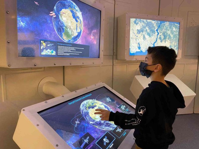 Bursalı Dünya Matematik Şampiyonunun Hayali Astronot Olmak