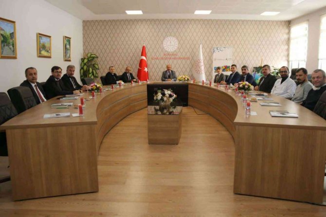 “Kütahya Kendin Yap Atölyeleri” Projesi Sonuç Değerlendirme Toplantısı