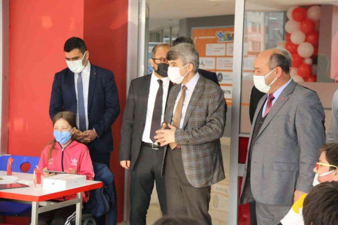 “Kütahya Kendin Yap Atölyeleri” Projesi Sonuç Değerlendirme Toplantısı