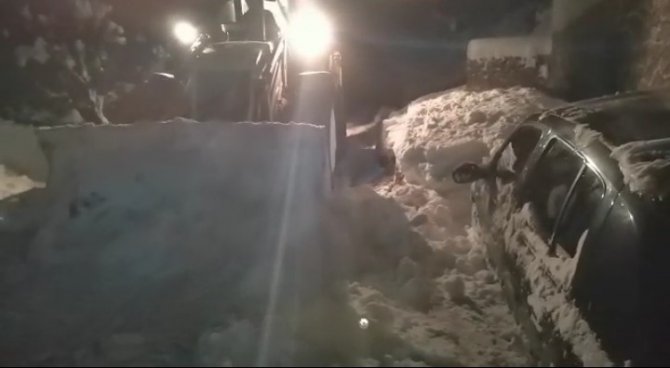 Dağ Evinde 2 Gün Mahsur Kaldı