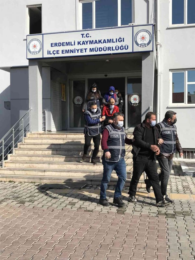Mersin’deki Çifte Cinayet, Polisin Titiz Çalışması Sonucu Aydınlatıldı